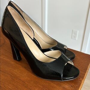 Naturalizer Comfortable and Elegant Black Peep-Toe Heels
